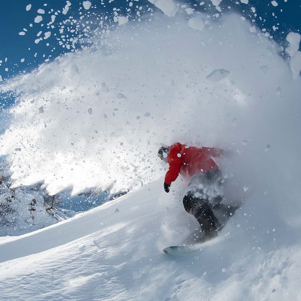 Snowboarder